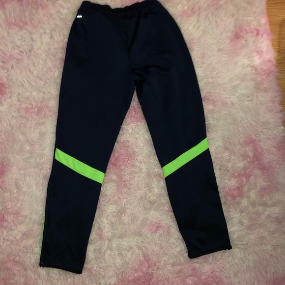 Track pants - Picture 2 of 4